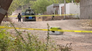 Localizan a un hombre asesinado dentro de una hielera, al Norte de Culiac&aacute;n