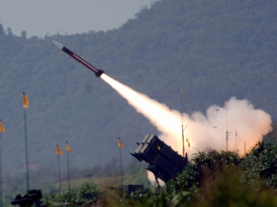 China realiza ejercicios militares cerca de Taiw&aacute;n; se encienden alarmas