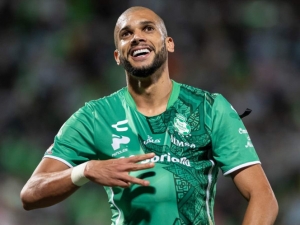 Matheus D&oacute;ria termina dando emocionante triunfo a Santos sobre Xolos