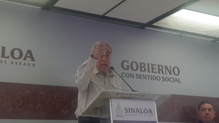 Corrupci&oacute;n y plantillas de trabajadores onerosas tiene quebradas a las Juntas de Agua Potable: Gobernador