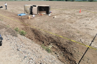 Se accidenta pareja en Navolato; muere el conductor