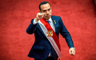 El Congreso de Per&uacute; destituye al presidente 'de facto' Jos&eacute; Jer&iacute;