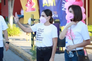 Deja Liliana C&aacute;rdenas su cargo en SEPyC; va a gerencia de radio en Guam&uacute;chil