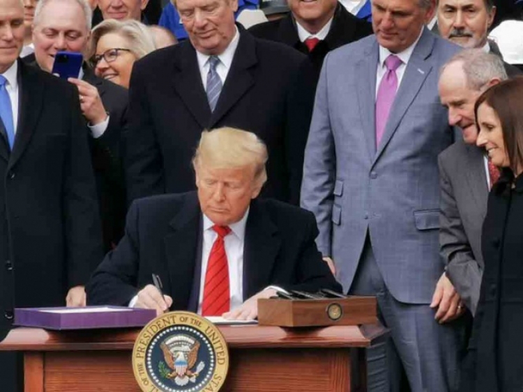 Se acaba la incertidumbre econ&oacute;mica en M&eacute;xico, Trump firma el T-MEC : Ebrard