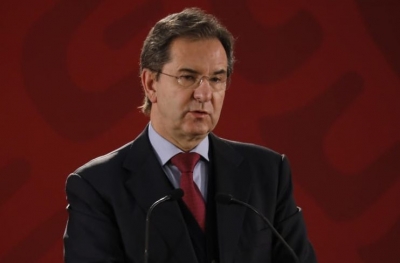 Falso que escuelas deciden el regreso a clases: Esteban Moctezuma