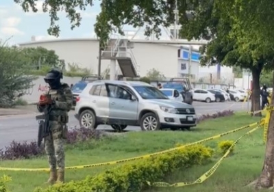 Matan a balazos al Comandante "Nitro", de la Polic&iacute;a Estatal Preventiva, enfrente de la SEPyC, al Poniente de Culiac&aacute;n