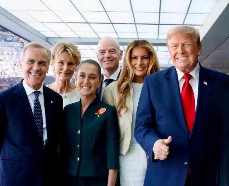 Sheinbaum aborda temas comerciales con Trump durante la final del Mundial