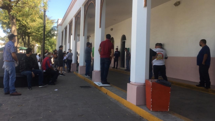Someten a la prueba del coronavirus a todos los locatarios del Garmendia