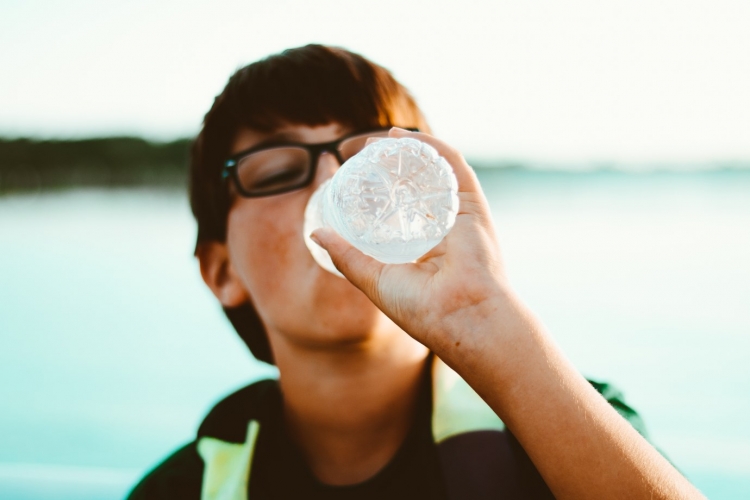 Alertan por da&ntilde;os que ocasionan rayos ultravioletas y altas temperaturas