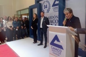 Con Expo y Galard&oacute;n celebr&oacute; Canaco el 94 aniversario