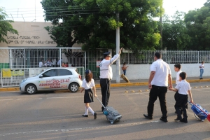 Llaman a conductores a planear rutas y salir con tiempo para este regreso a clases, el pr&oacute;ximo lunes