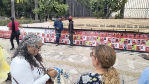 Con 3 mil 500 desaparecidos el viernes inauguran el muro 'Perdon por no haberte abrazado m&aacute;s fuerte...' en Catedral