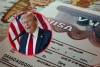 Trump impone nuevo precio para las visas; turistas y estudiantes deber&aacute;n pagar una cuota extra de al menos 4 mil 700 pesos para tramitarla