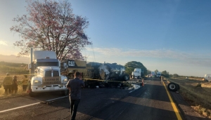 Accidente de tr&aacute;nsito deja un muerto y 2 heridos en la Maxipista Culiac&aacute;n-Mazatl&aacute;n, en Quil&aacute;