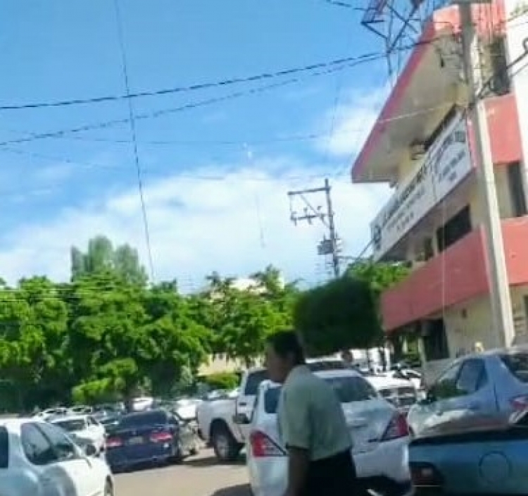 Detiene la FGR al notario p&uacute;blico de Culiac&aacute;n, Manuel Lazcano Meza