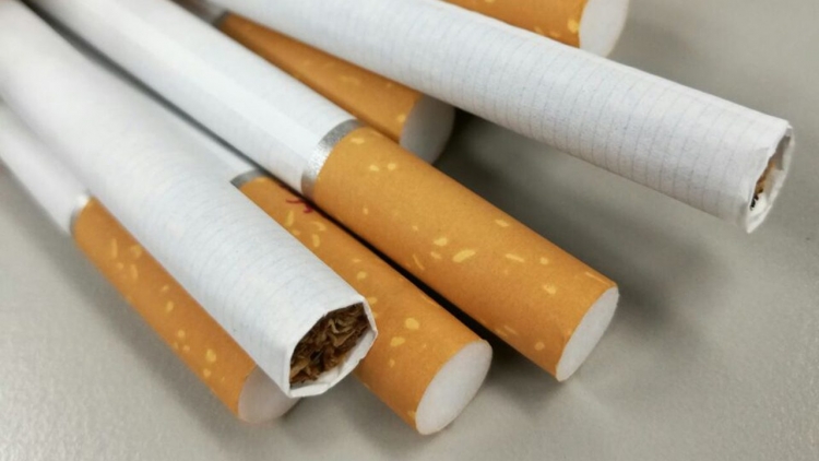 Restauranteros podr&aacute;n ampararse contra el nuevo reglamento del cigarro