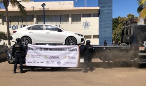 Grupo Interinstitucional recupera veh&iacute;culo con reporte de robo en Navolato