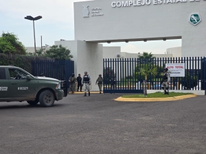 Alerta por reporte de bomba en el complejo estatal de Seguridad P&uacute;blica en Culiac&aacute;n