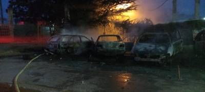 Se queman tres veh&iacute;culos en incendio de yonke, en Culiac&aacute;n
