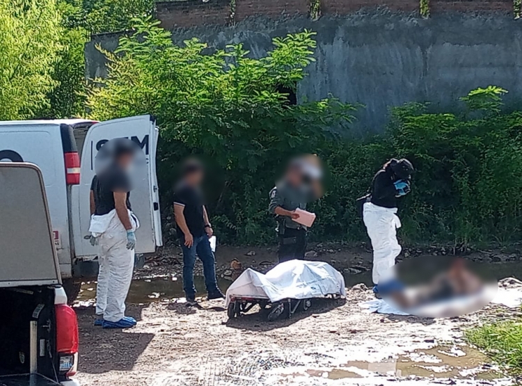 Hallan ejecutados a dos hombres en Las Coloradas, Culiac&aacute;n
