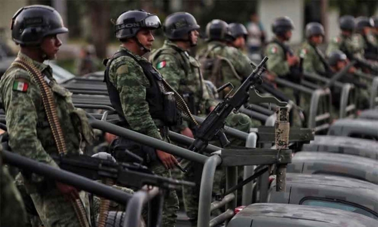 El 80% de los mexicanos est&aacute; de acuerdo en que se mantenga el Ej&eacute;rcito en las calles: Rocha
