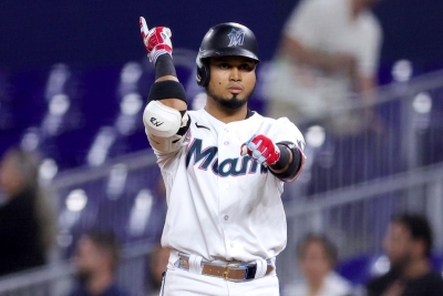 Luis Arr&aacute;ez escribe su nombre en la historia de la MLB gracias a promedio de bateo por encima de .400
