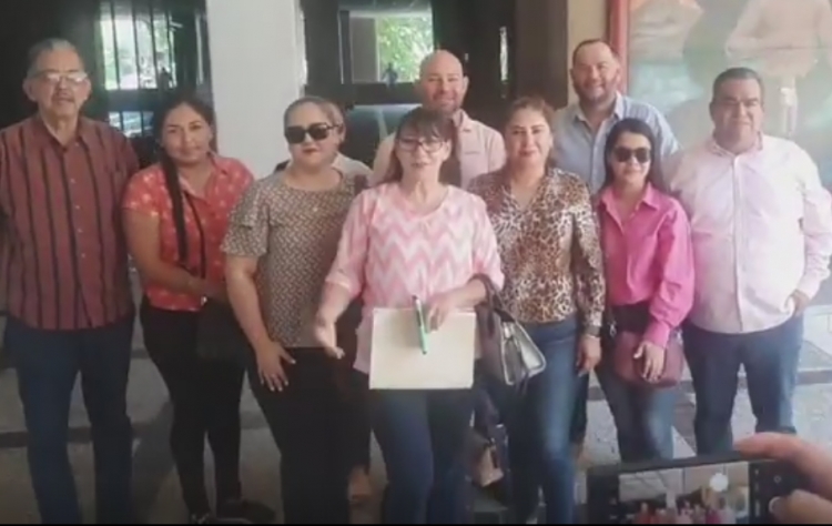 Papeleros al Gobierno: Que les paguen el anticipo del programa de &Uacute;tiles Escolares Gratuitos, piden