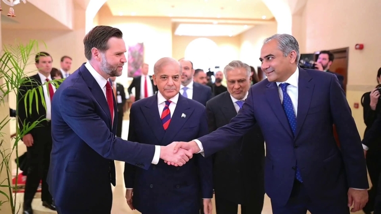 En Pakist&aacute;n inician conversaciones de paz entre Ir&aacute;n y los Estados Unidos