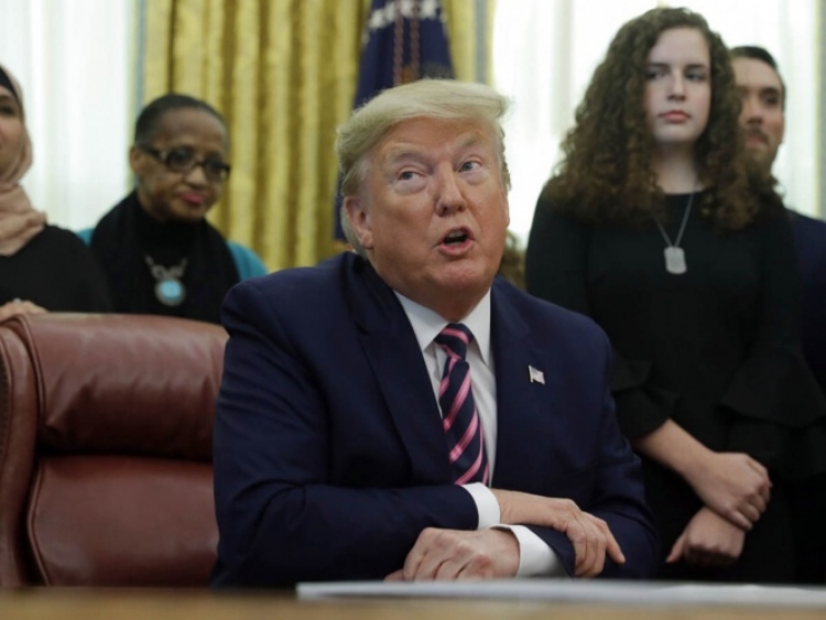 Suspenden juicio de Donald Trump hasta el martes