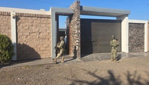 Grupo Interinstitucional asegura un sal&oacute;n de eventos vandalizado, un veh&iacute;culo pesado y un artefacto explosivo, en Navolato