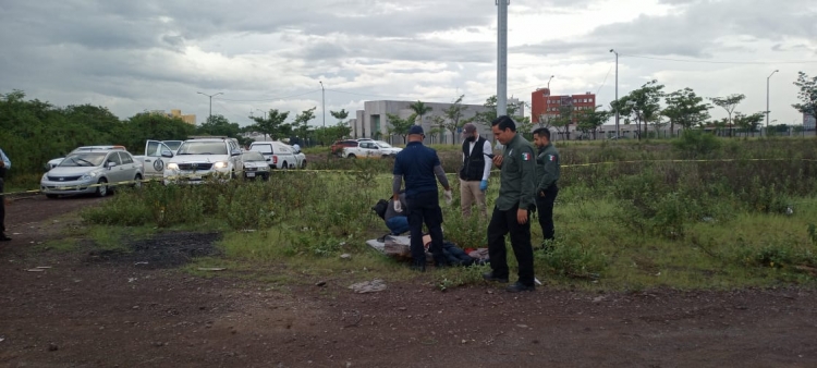 Hallan un hombre sin vida en un colch&oacute;n a la intemperie, en las inmediaciones de la USE