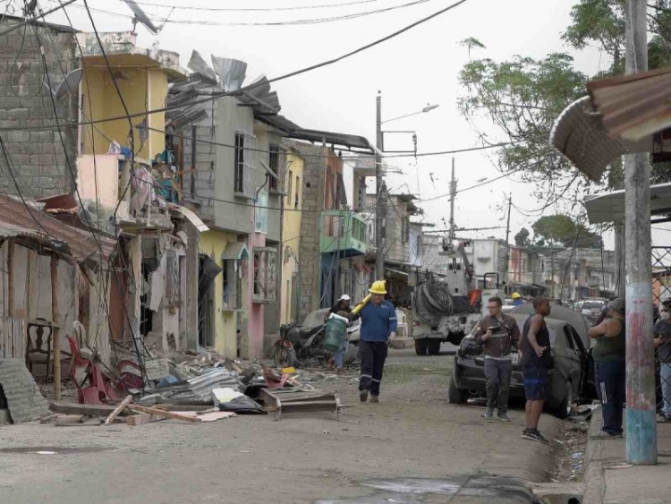Narcoatentado con explosivos deja cinco muertos en Ecuador