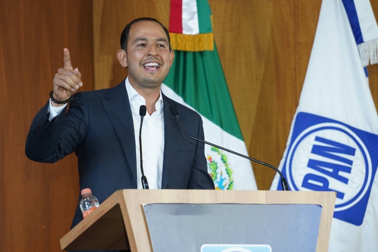 Sin contrincantes el PAN reeligi&oacute; a Marko Cort&eacute;s en dirigencia nacional