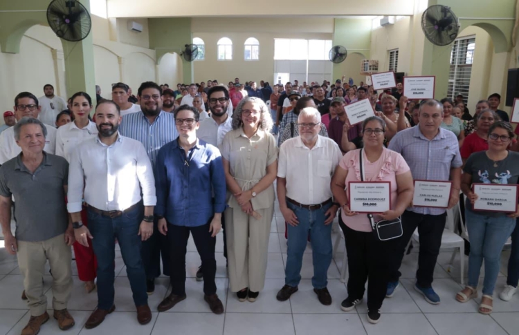 Se avanza en la recuperaci&oacute;n econ&oacute;mica de Escuinapa: Gobernadora Graciela Dom&iacute;nguez