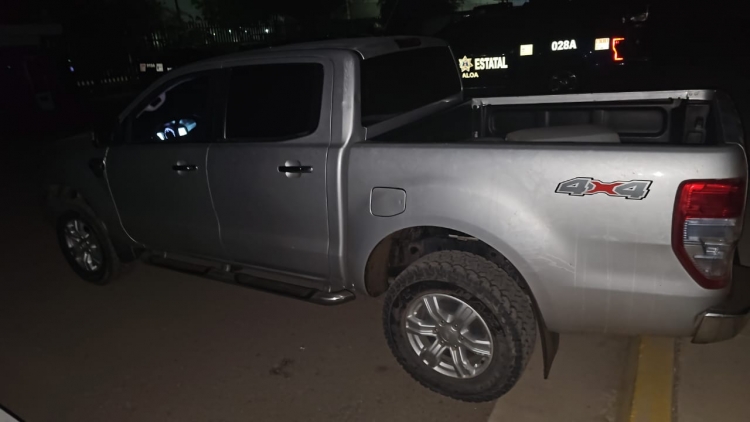 Polic&iacute;as Estatales aseguran a hombre armado en las inmediaciones de Navolato