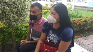El estr&eacute;s, desvelos y sustos como polic&iacute;a dejaron a Tom&aacute;s ciego, sordo y con diabetes