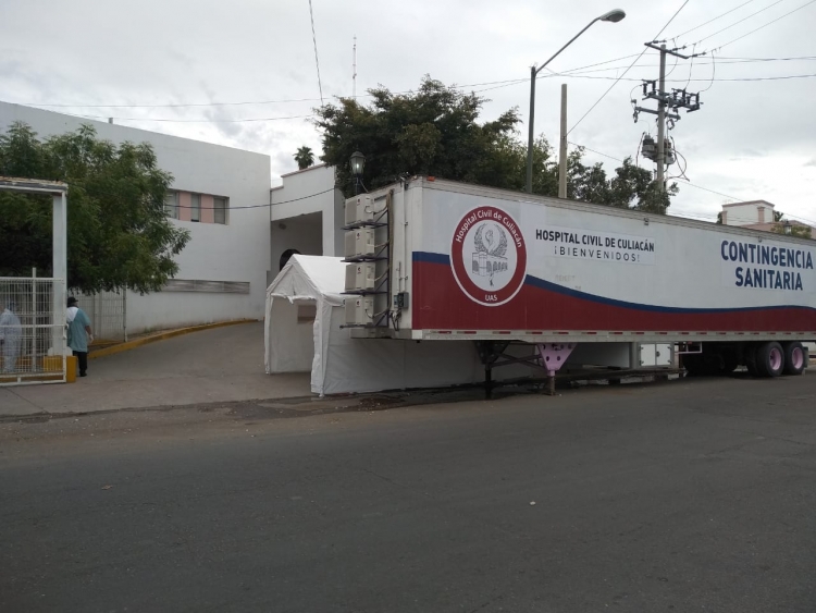 Llega paciente de Quil&aacute; con s&iacute;ntomas de coronavirus a Hospital COVID Civil de Culiac&aacute;n