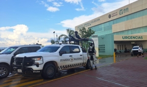 Detienen a una mujer vestida de enfermera con arma de fuego en el Hospital General de Culiac&aacute;n