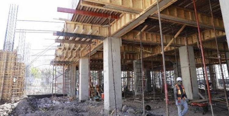 Alza al concreto y la luz, &ldquo;le pega&rdquo; en la cuesta de enero al sector de la construcci&oacute;n: CMIC