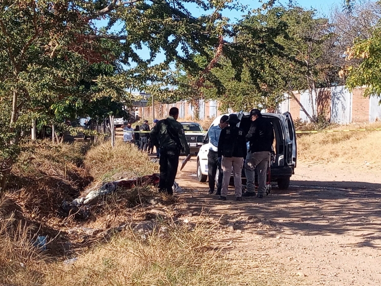 &iexcl;Encobijado! Abandonan a un hombre asesinado en la colonia Josefa Ortiz de Culiac&aacute;n