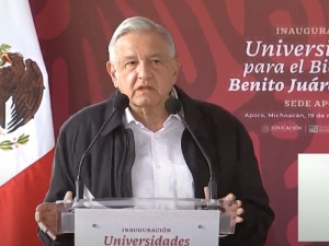 L&oacute;pez Obrador vota para que regrese Trump a Twitter