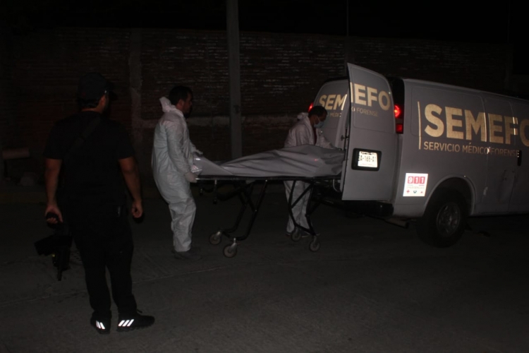Asesinan a un joven a balazos por una de las calles de El Vallado Nuevo