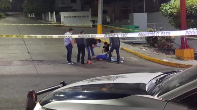 &iexcl;Por la espalda asesinan a un hombre!