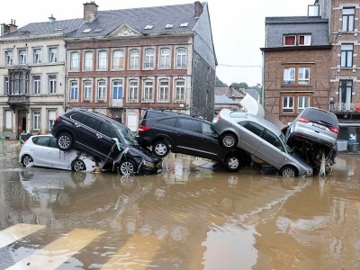 30 muertos, r&iacute;os desbordados, da&ntilde;os en casas dejan inundaciones en Europa