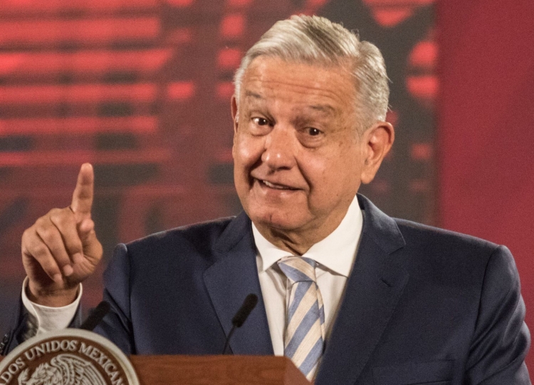 L&oacute;pez Obrador ordena auditoria contra fondos y fideicomisos