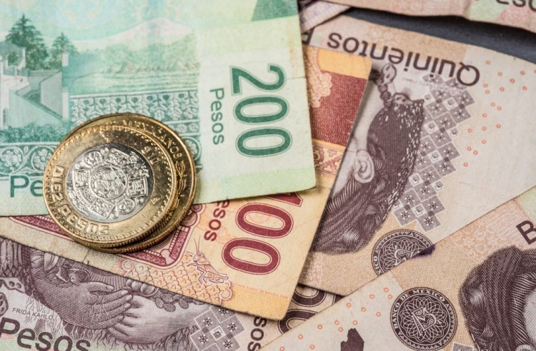 Peso inicia semana con p&eacute;rdidas: cotiza encima de las 21 unidades por d&oacute;lar