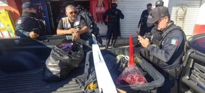 Aseguran 50 kilos de pirotecnia del Tianguis Los Huizaches