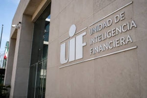 Anticonstitucional que la UIF pueda congelar cuentas sin orden judicial, advierte abogado