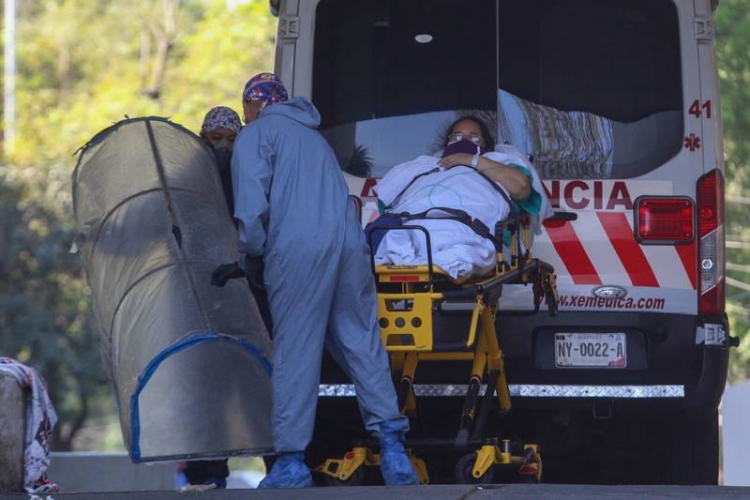 COVID en el mundo: 15 millones de nuevos contagios, pero cifra de muertes se mantiene estable