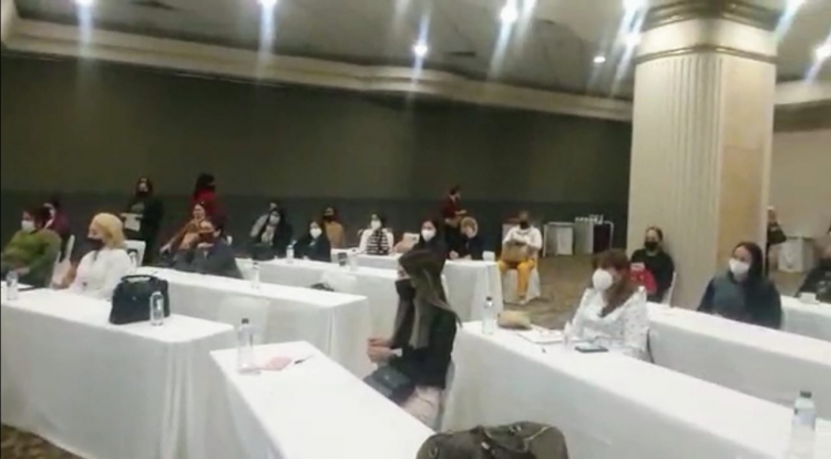 El PES prepara a mujeres rumbo al 2021